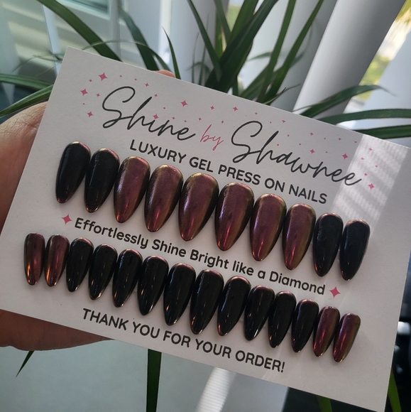 Handmade Luxury Press-On Nails | Sturdy & Reusable | PINK BLACK CHROME - Picture 4 of 8